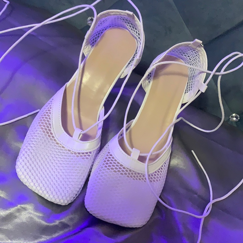 Mesh kitten heels